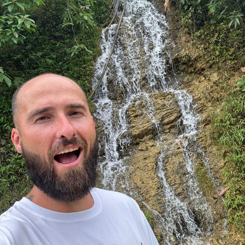 Pu Luong Easy Motorbike Tour 1 Day Cave, Waterfall Rice Terraces in One Relaxing Day (11) Pu Luong Easy Motorbike Tour 1 Day Cave, Waterfall & Rice Terraces in One Relaxing Day
