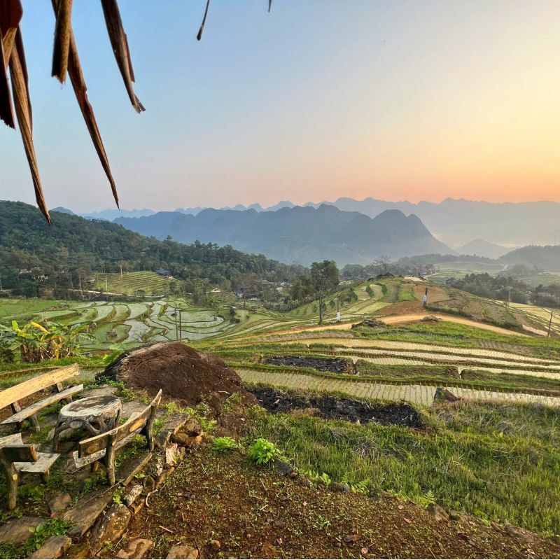 Pu Luong Easy Motorbike Tour 1 Day Cave, Waterfall Rice Terraces in One Relaxing Day (6) Pu Luong Easy Motorbike Tour 1 Day Cave, Waterfall & Rice Terraces in One Relaxing Day